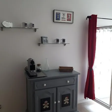 Amanala Poitou Saint-Genest-d'Ambiere